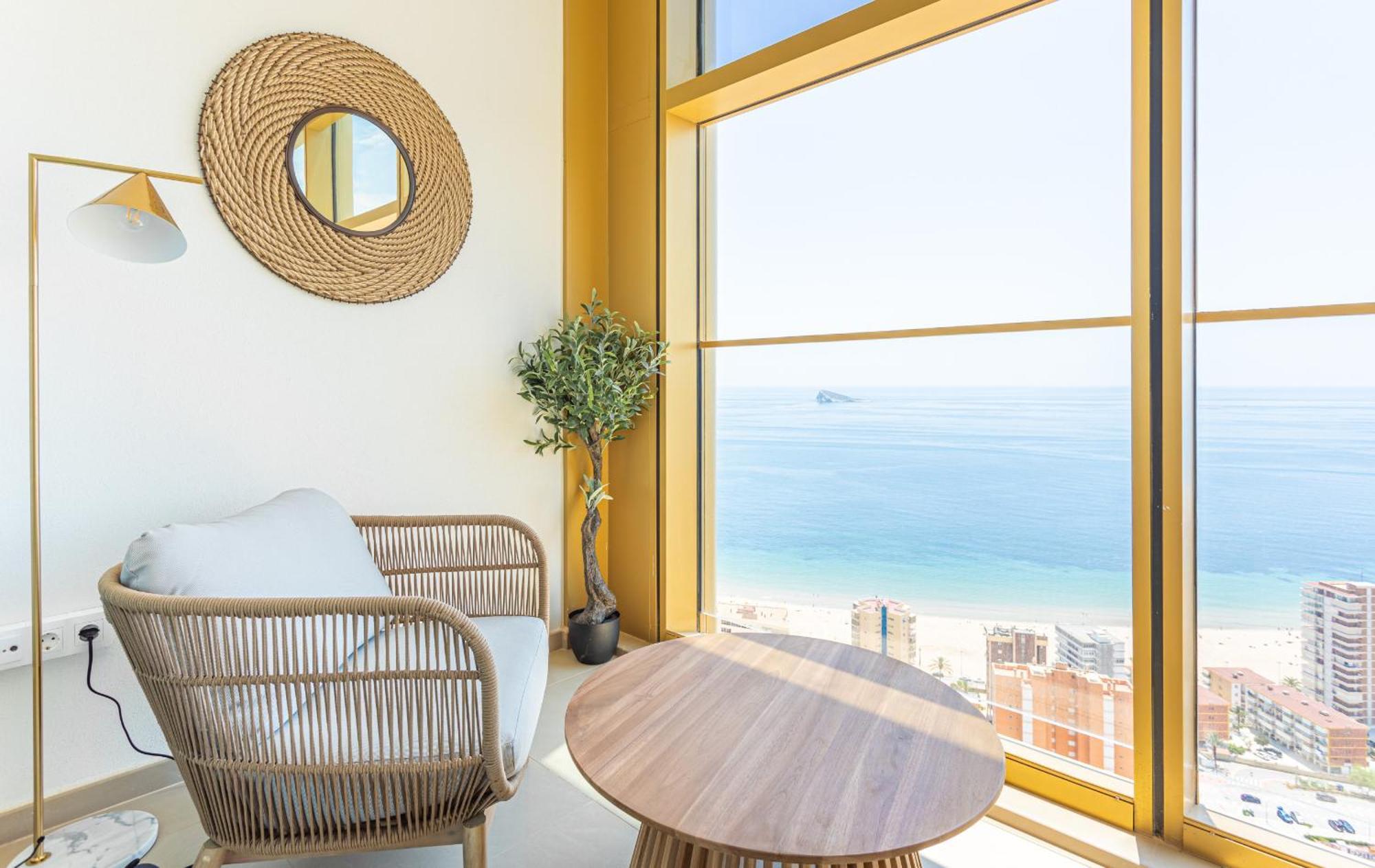 Intempo By Holuxe - 225 - 22nd Floor Apartment *